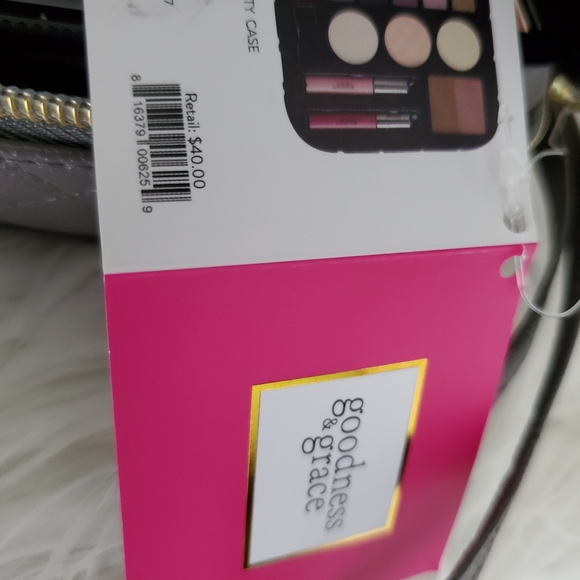 Make up Set - Picture 4 of 12